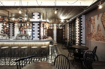 Cask 215 bar, Šiauliai